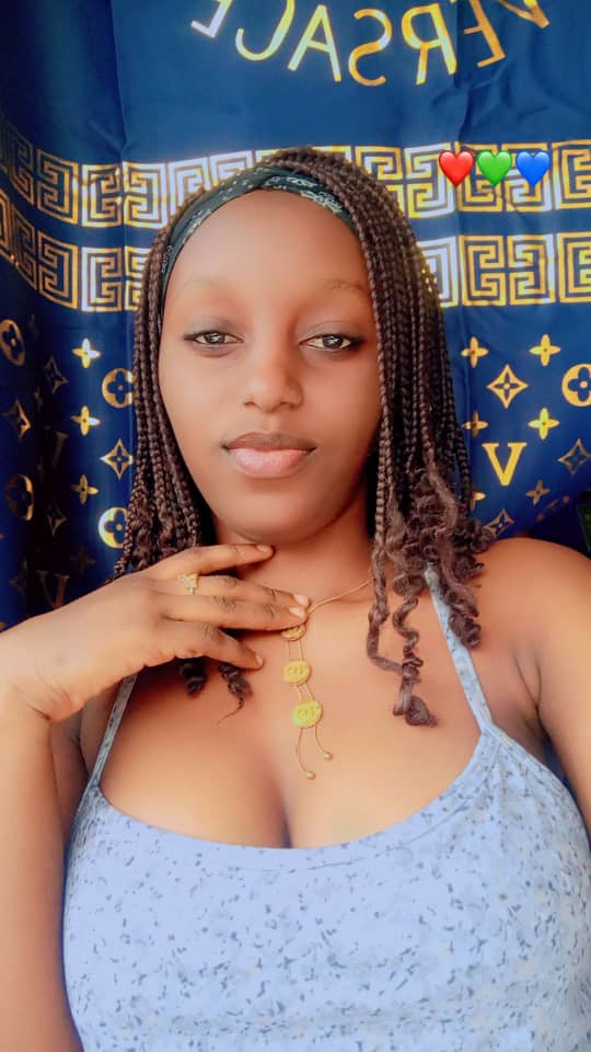 FEMME AFRICAINE