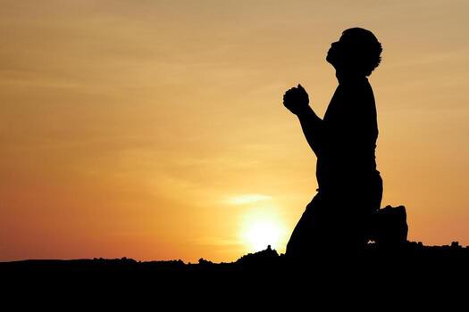 Dévouement.

Je ne rêve plus, même l'espoir s'est envolé,
Sans qu'une autre âme…