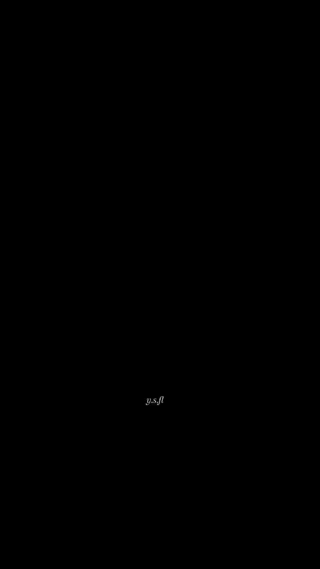 قال شعر.....لن تتركني لوحدي فأنا اشعر بالوحدة من غيرك 🥺😮‍💨